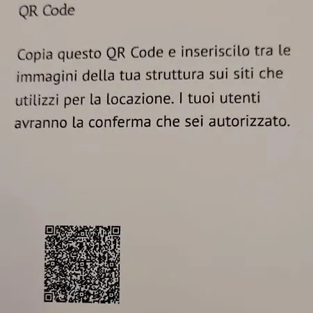 Casa Con Giardinetto Al Centro Di アパート *