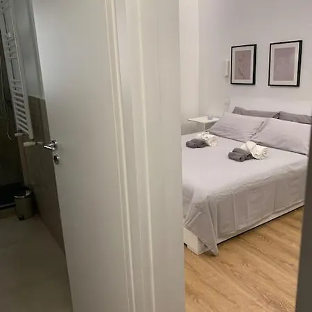 Casa Con Giardinetto Al Centro Di Appartement Rome